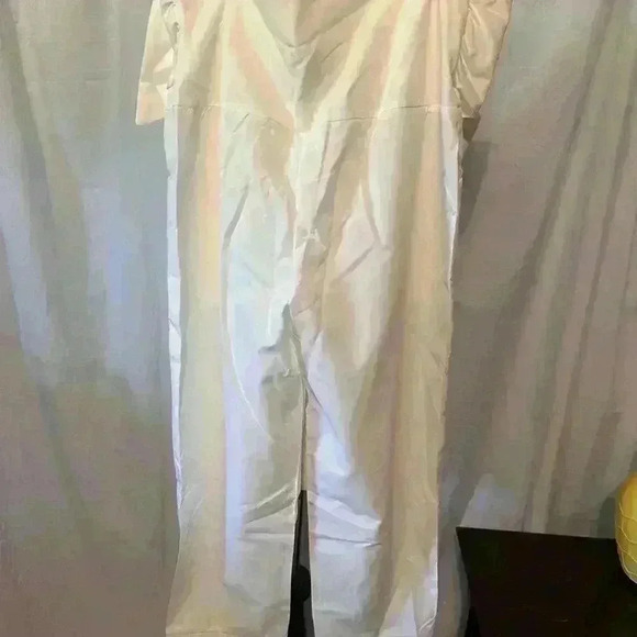 Bow Pants. White. Zip Closure. Fun Buckle Detail. Cuff Detail. SZ L. SHEIN. - Picture 7 of 8